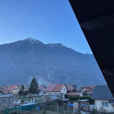 Au Pied De La Vallee Saint-Etienne-de-Cuines Екстер'єр фото